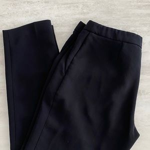 Aritzia wilfred black Fremont pant sz 4 preloved